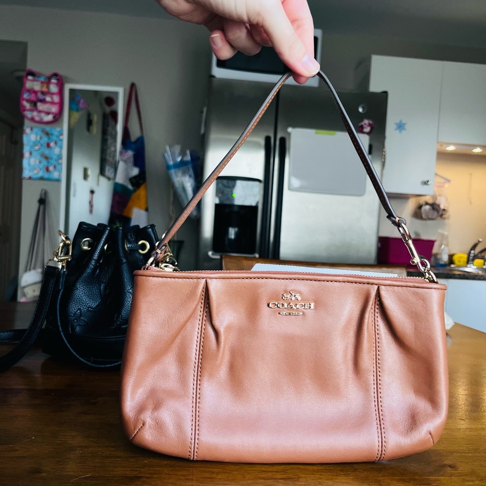 Coach shoulder bag